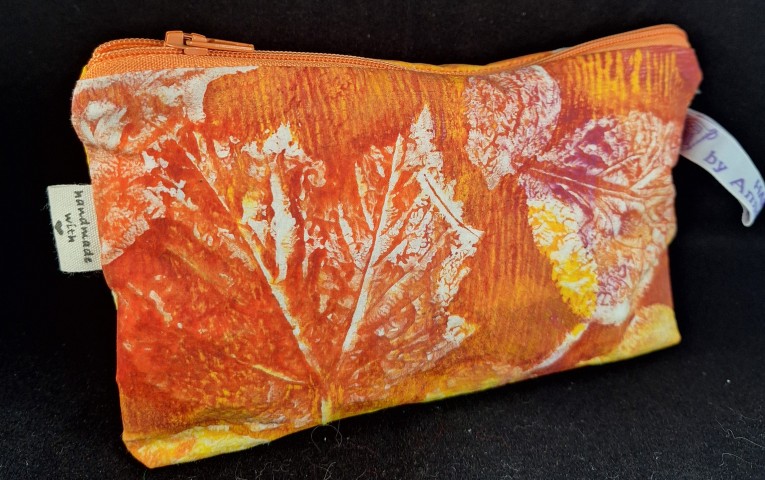 Hand made mini bag with leaf image
