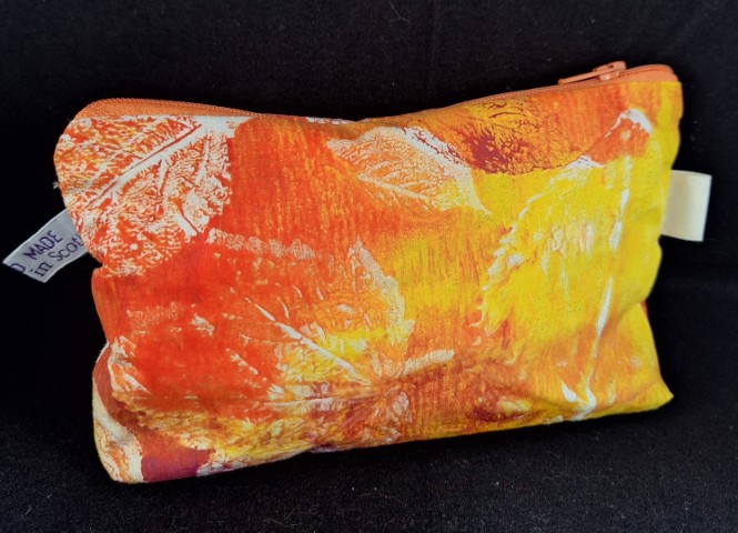 Hand made mini bag with leaf image